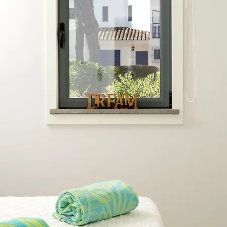 Casa Alessa - Vale De Lobo بيت للعطل *